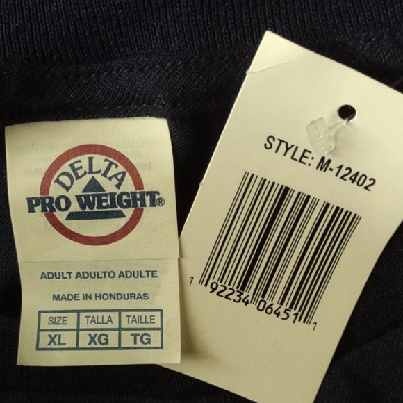 *SOLD* BOGO NWT DELTA PRO WEIGHT Pop Art Graphic Crewneck Tee - Picture 4 of 4